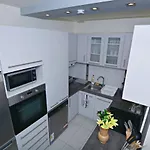 Kinder Apartman *
