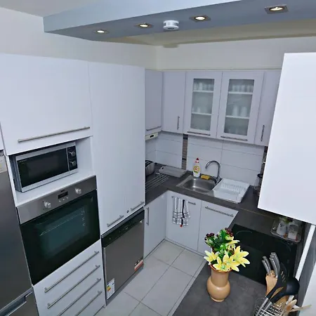 Kinder Apartman *