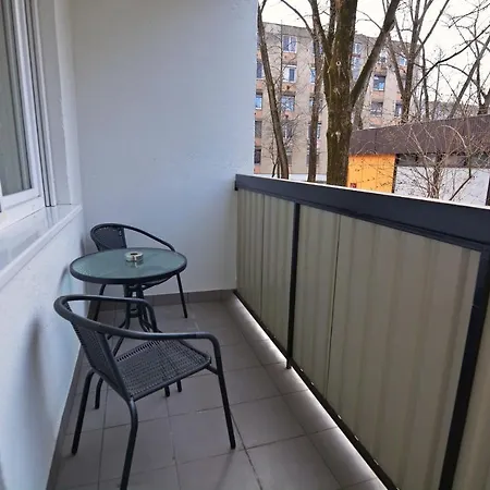 Lägenhet Kinder Apartman Makó