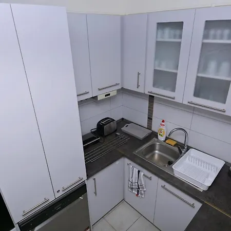 Kinder Apartman Lägenhet *