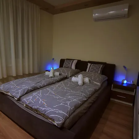 Kinder Apartman