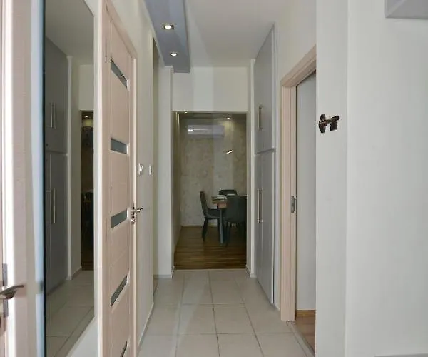 Kinder Apartman *